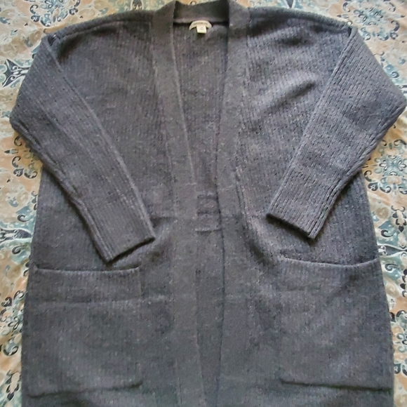 Woman's Cardigan (NWT) - Picture 9 of 10